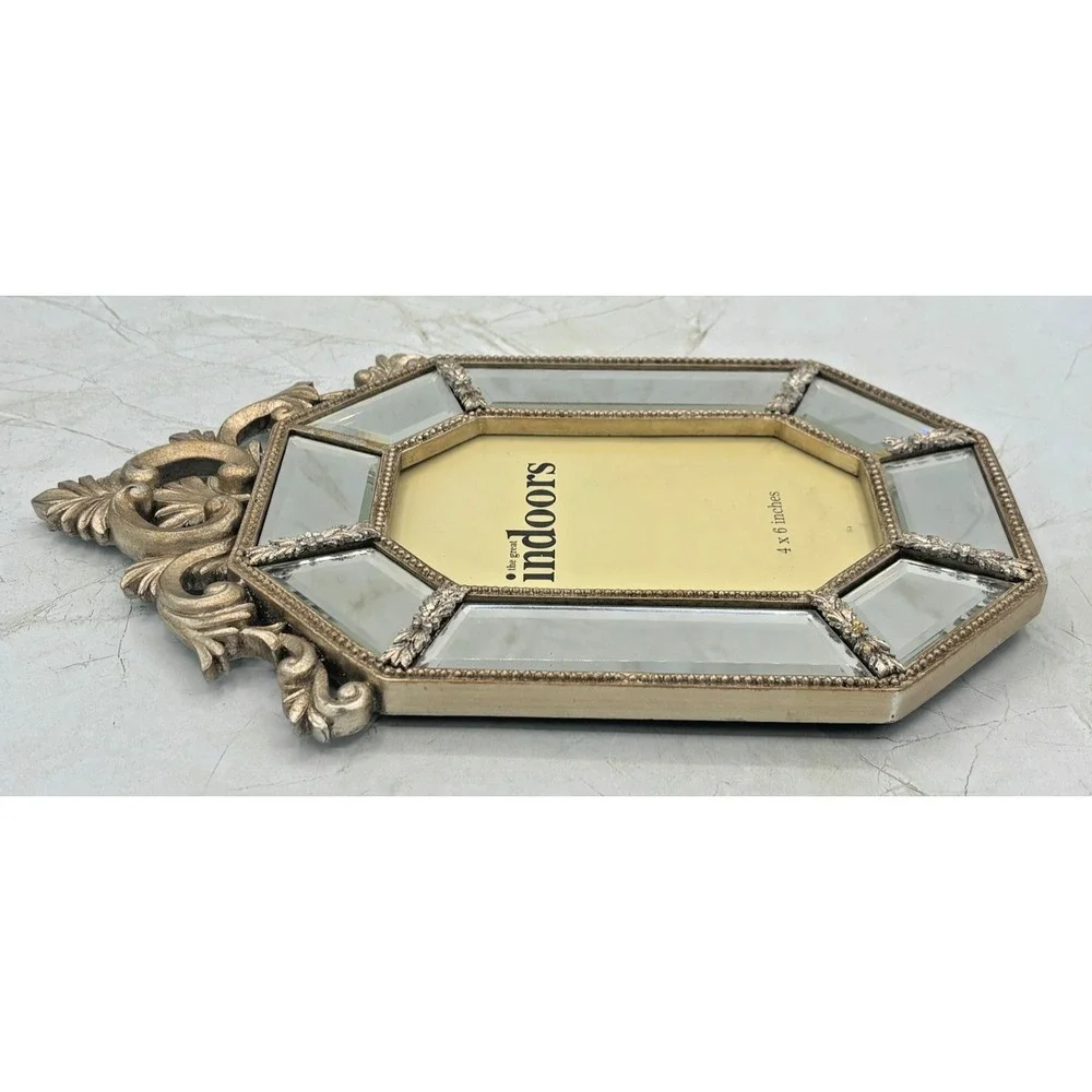 The Great Indoors Beveled Mirrored 4x6 Picture Frame Octaganal Vintage Inspired